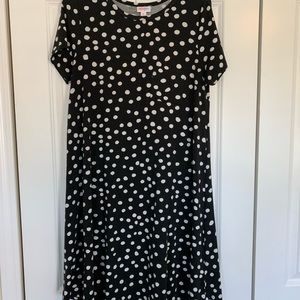 LuLaRoe Medium Carly Dress Black and White Polka